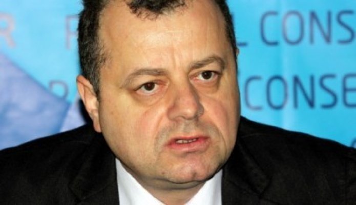 Banias, atac la PDL!